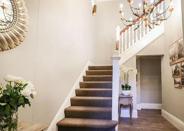 Lewis Hunton * Saltburn-by-the-Sea