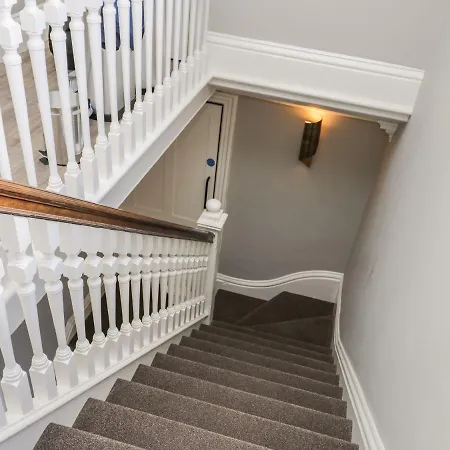 Apartmán Lewis Hunton *